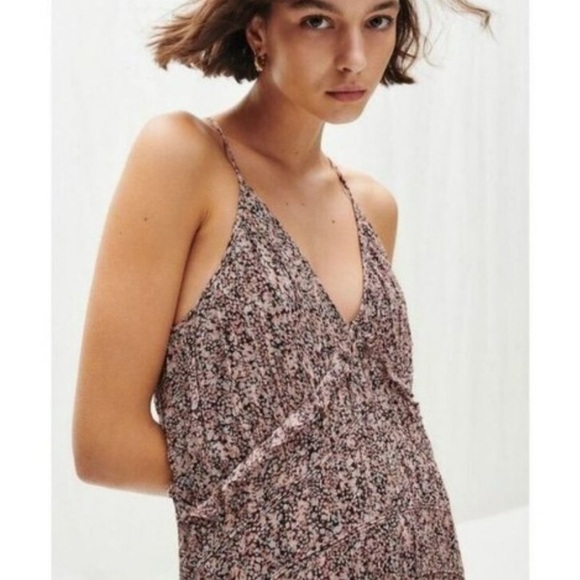 Shona Joy long ruched chiffon dress in Rouge Multi - Picture 4 of 6